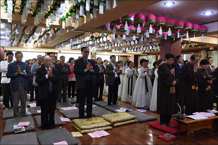 불기2561 부처님오신날 봉축법요식 점등식