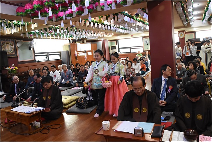 불기2561 부처님오신날 봉축법요식 점등식